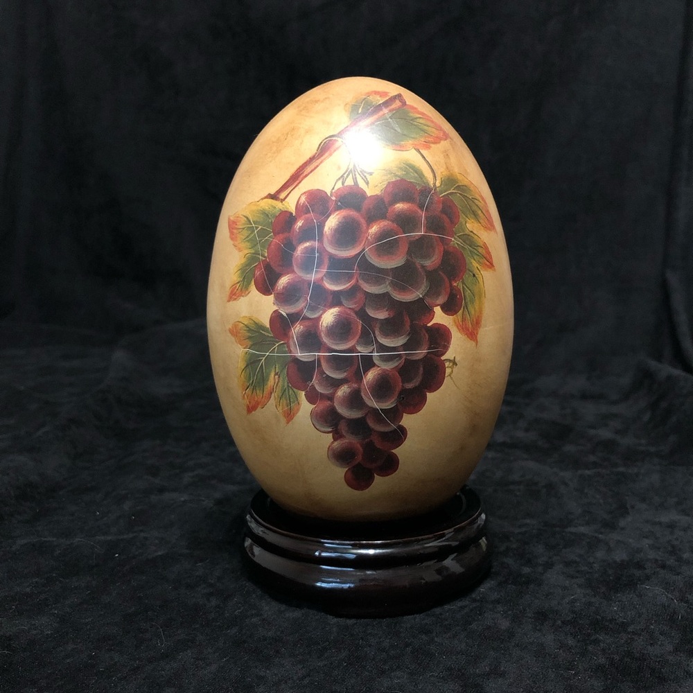 🌈3/$15🌈 Decorative Egg